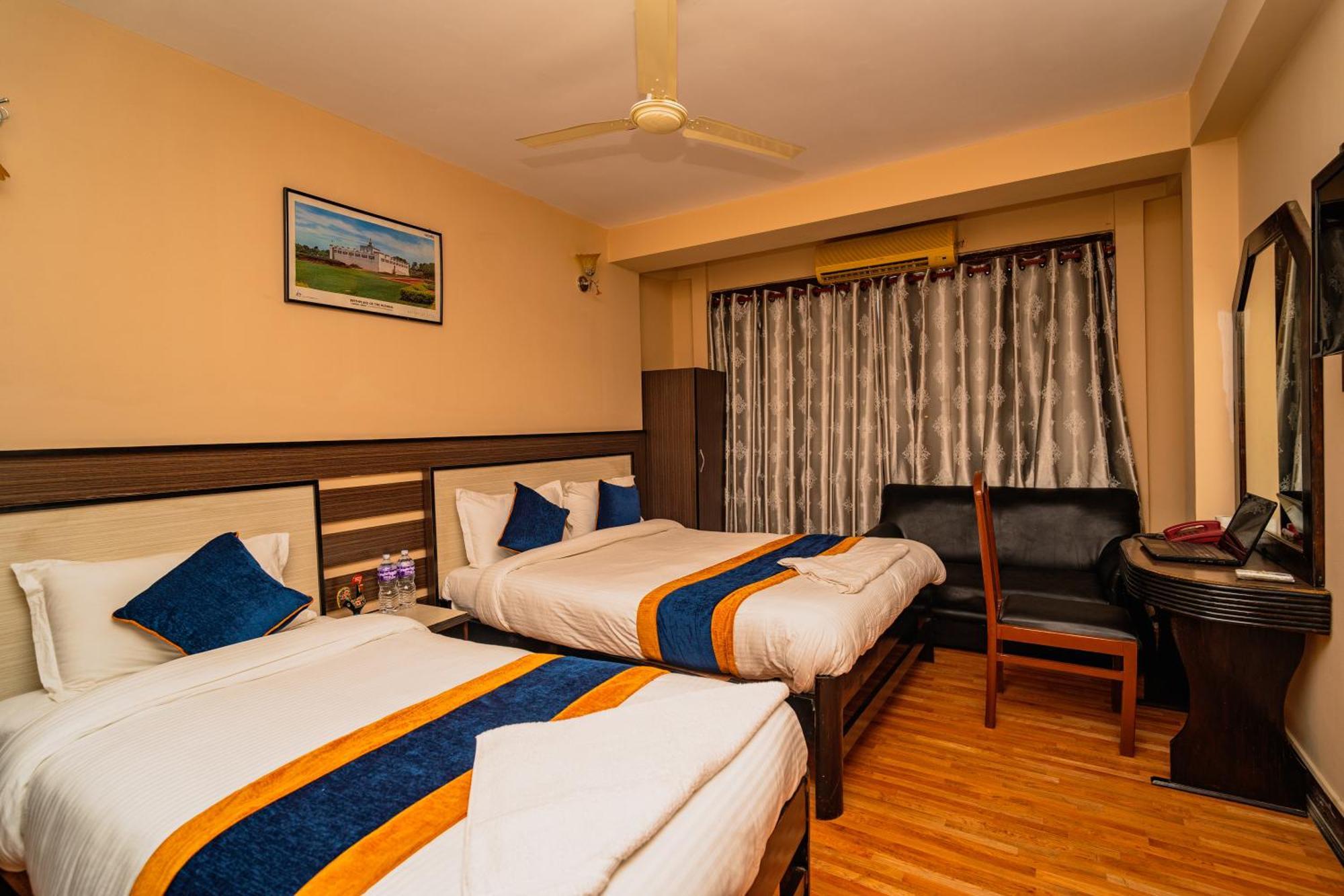 Karma Travellers Home Kathmandu Exterior photo